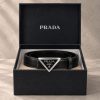 کمربند چرم مشکی پرادا با پلاک فلزی مثلثی در جعبه کادویی لوکس | Prada Saffiano leather belt with triangle logo in black luxury box