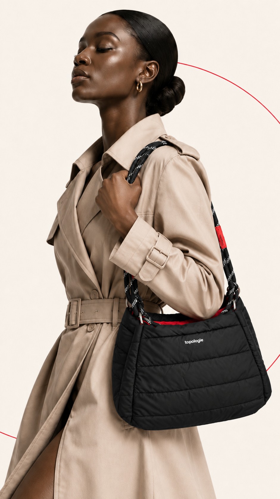 کیف دوشی پف‌دار برند توپولوژی با بند طنابی دو رنگ و لوگوی سفید در استایل | Padded Topologie shoulder bag with contrast rope strap and white logo, in-hand