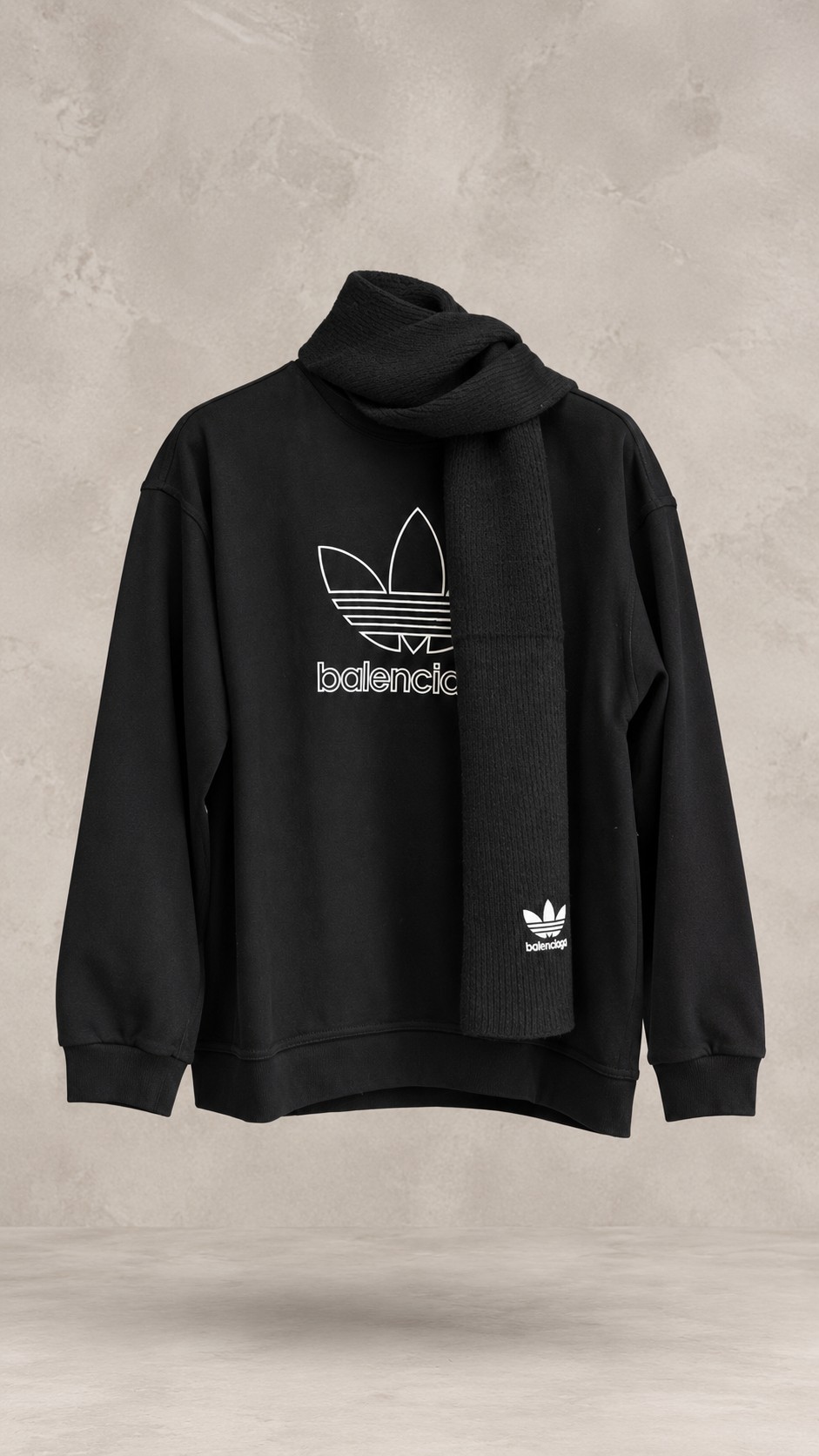 سویشرت یقه اسکی با شال متصل آدیداس بالنسیاگا، دارای لوگوی ترکیبی و بافت نرم | Adidas x Balenciaga attached scarf sweatshirt featuring co-branded logo and soft textured knit