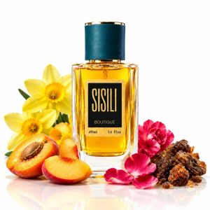 عطر زنانه کلوئی نارسیس با بطری شیشه‌ای منحنی تخم‌مرغی شفاف، مایع کهربایی طلایی گرم، درپوش سفید صدفی به شکل گلبرگ‌های بازشده شکوفه نرگس | Chloé Narcisse vintage luxury perfume bottle with golden amber liquid and white petal blooming floral sculpted cap